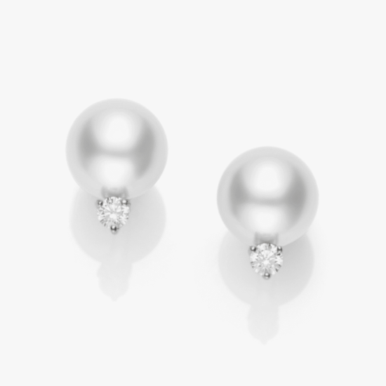 Aretes topos Mikimoto South Sea oro blanco 18k, perlas y diamantes