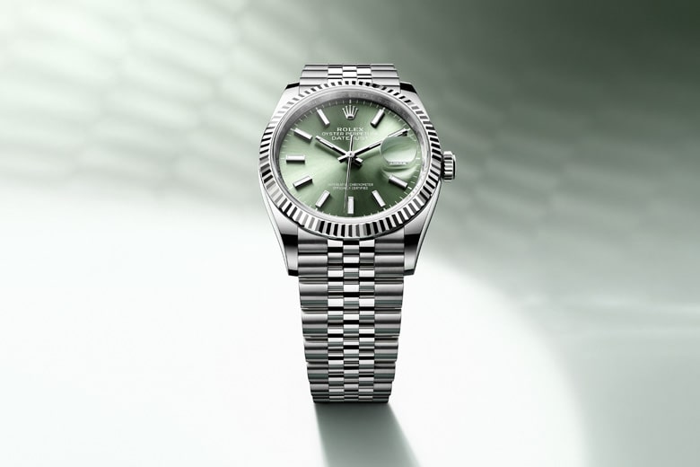 rolex datejust M126234 0051 2210jva 001 portrait min