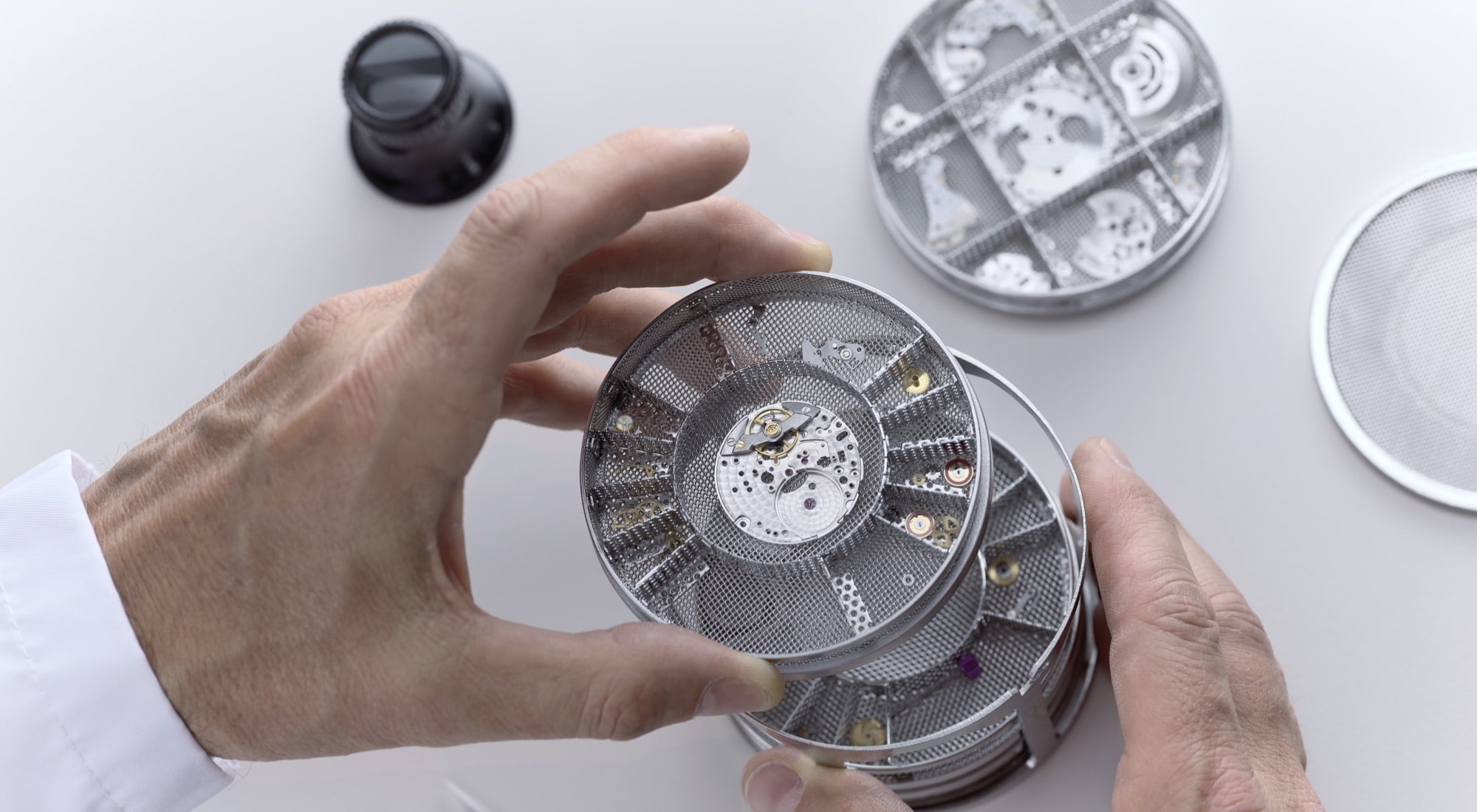 rolex servicing procedure 2234 rolex sav corporate 29 lavage mouvement cm3 v2 landscape min