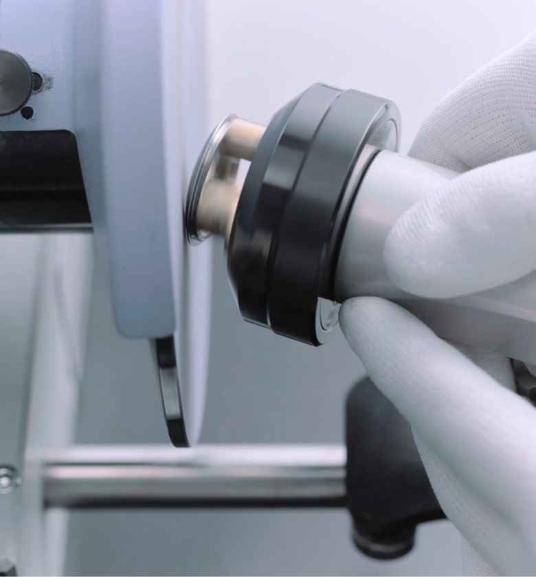 rolex servicing procedure 2234 rolex sav corporate 33 polissage boite fond v1 portrait min
