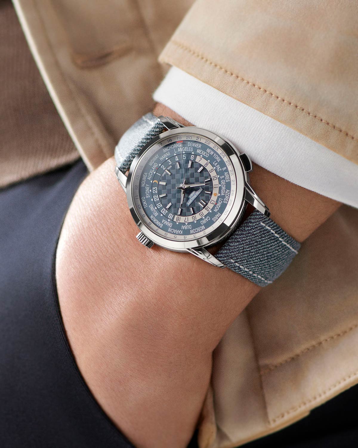 Patek Philippe 5330G 001 World Time 012