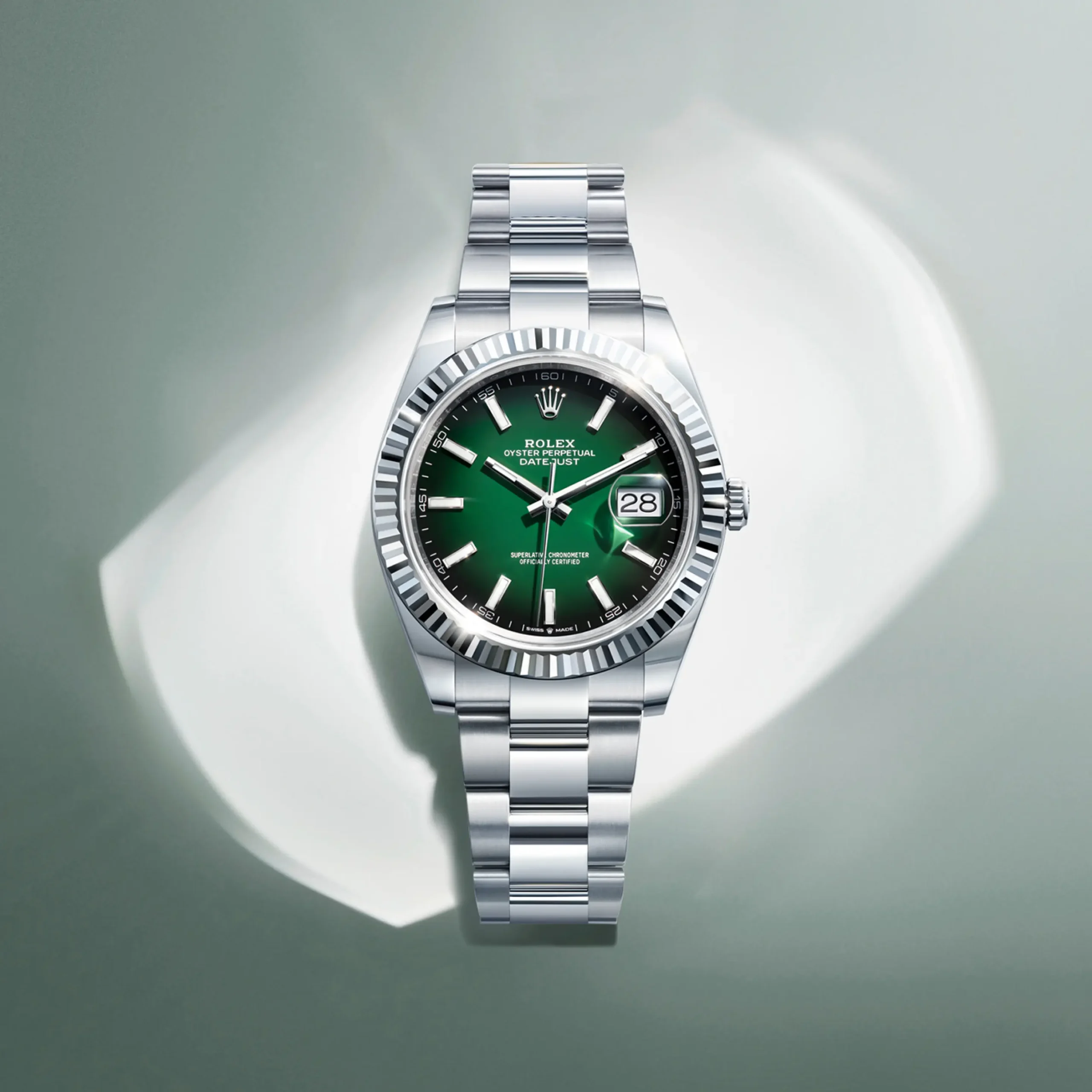 rolex collection banner datejust cover m126334 0033 portrait