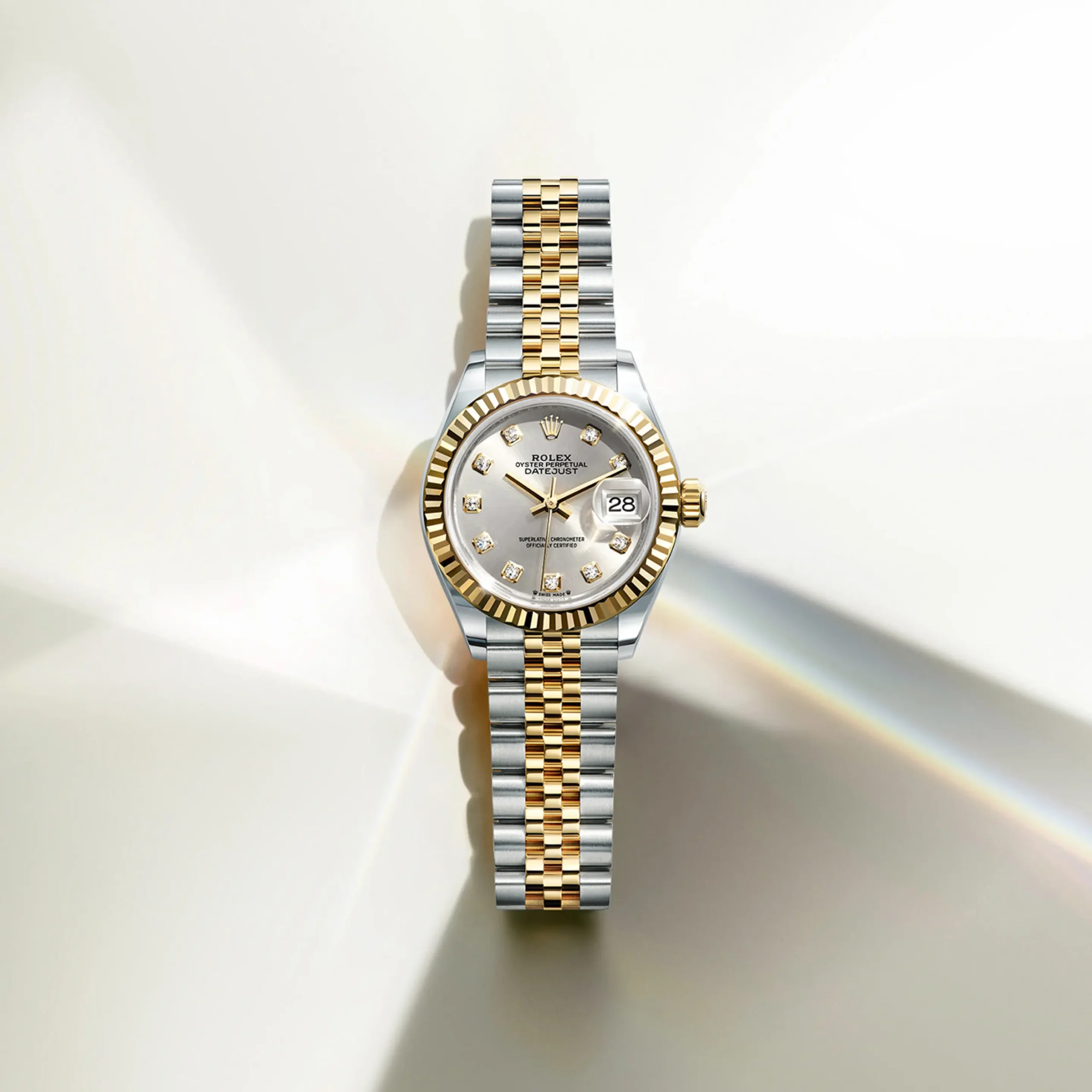 rolex collection banner lady datejust cover m279173 0007 portrait