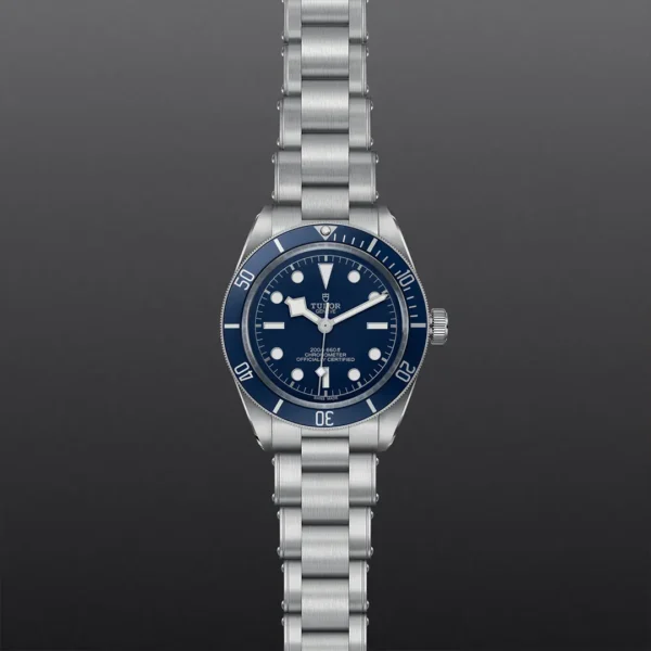 M79030B 0001 4