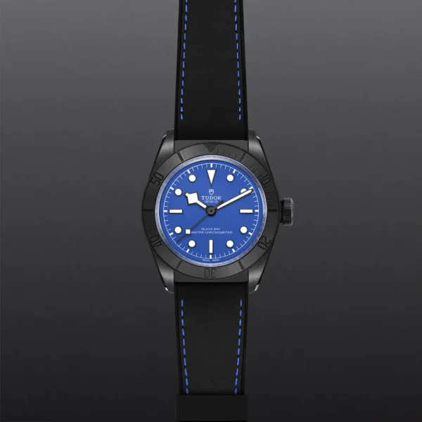 M79210CNU 0007 4
