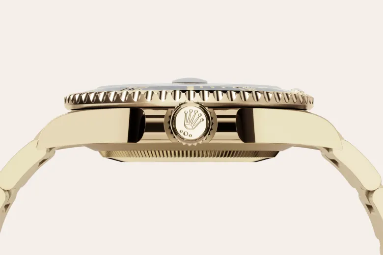 Submariner Date 15 m126618ln 0002 060 1.webp