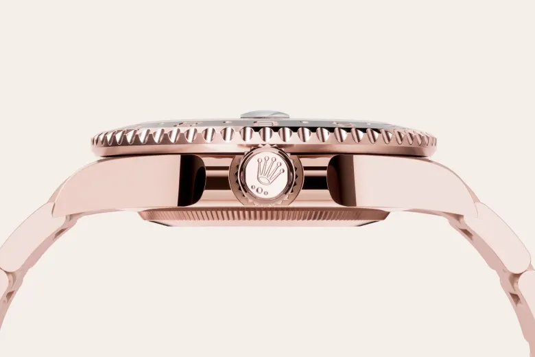GMT-Master II 15 m126715chnr 0001 060