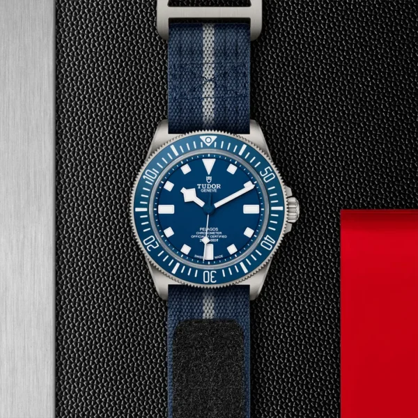 m25707b:25 0001 5