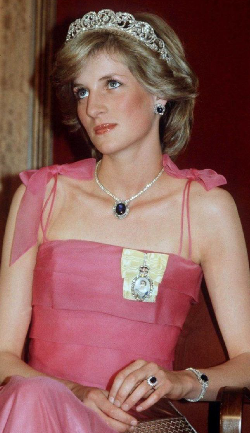 Mesa de trabajo 3 copia 2