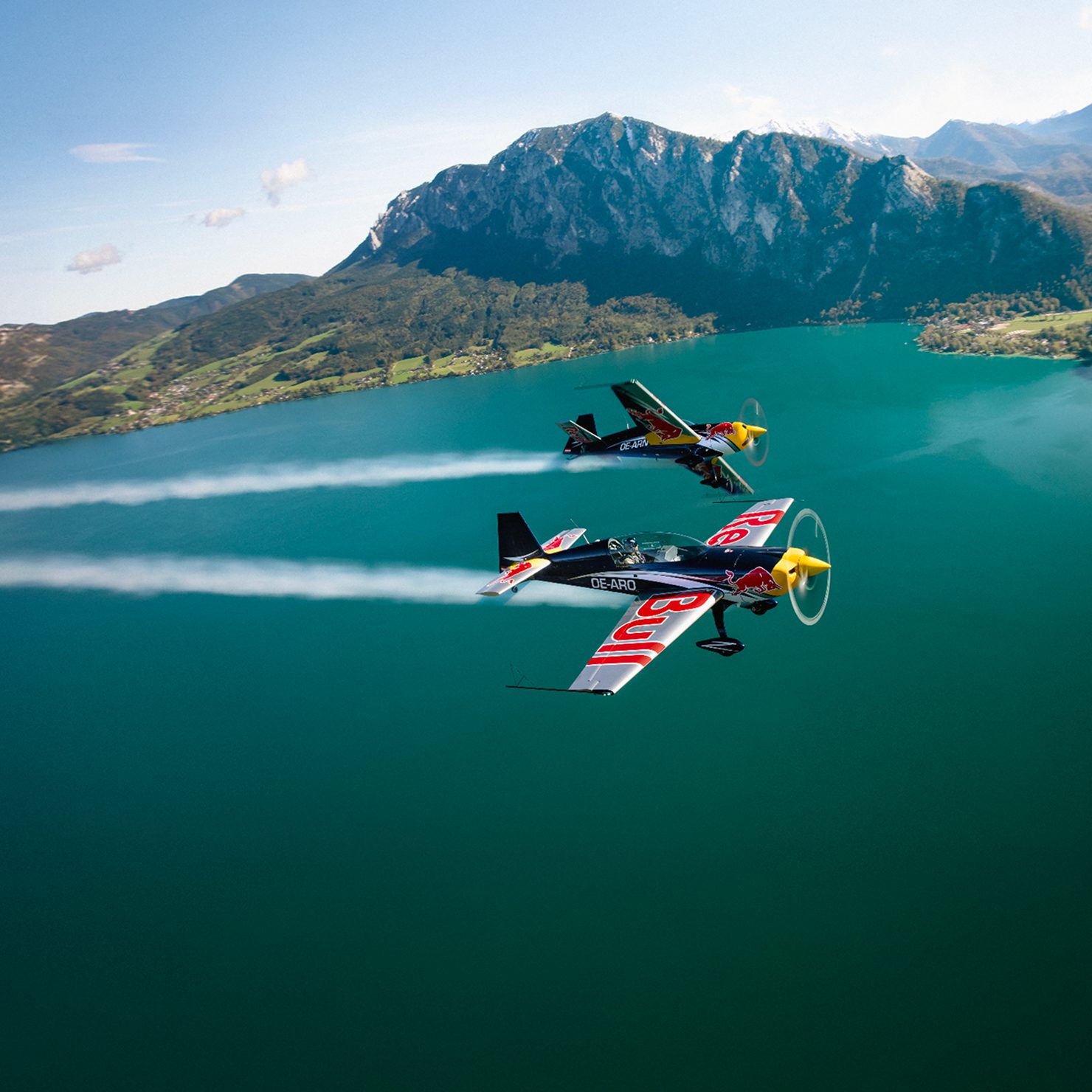 15 Tudor Brand Flying